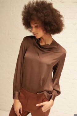 BLUSA COLLO 'V' IN RASO  XS-XL C.C.10