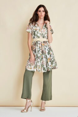 PANTALONE AMPIO CON ORLO ALTO E TASCHE IN BENGALINA